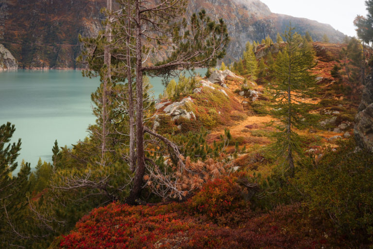 emosson-automne-lac-montagne-haut-giffre