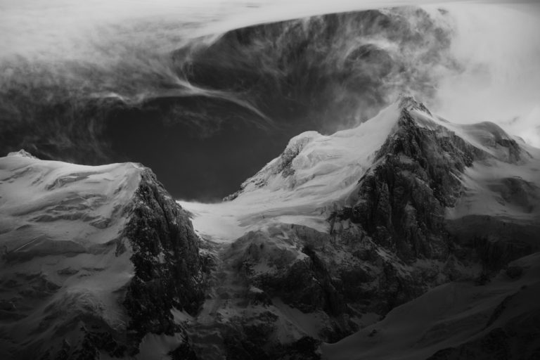 mont-maudit-atmosphere-noiretblanc-massifmontblanc