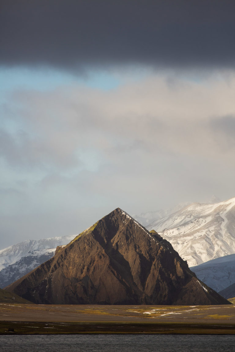 2497-2013 islande-llasula-alftavatn-pyramide