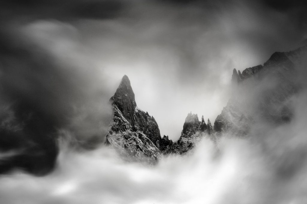 L'Oeil du Vortex aiguille noire de peuterey vortex courmayeur