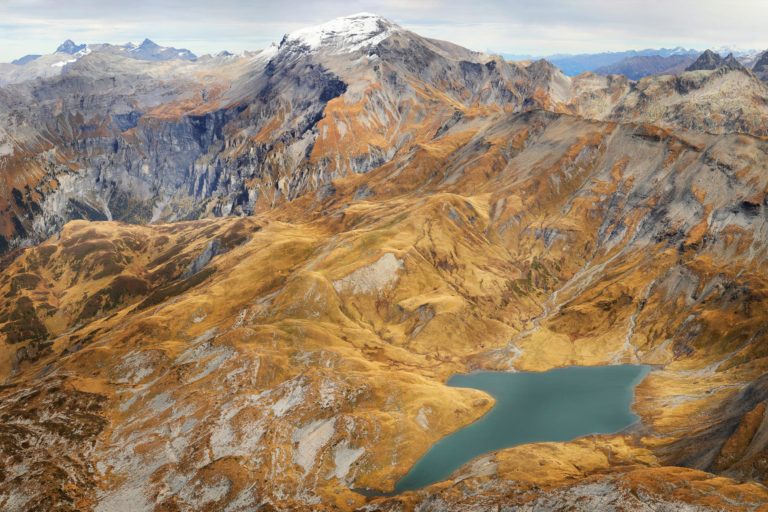 Lac d’Anterne et Buet vus depuis la Tête à l’Âne, massif des Fiz, Haute-Savoie – photographie haute définition d’Alexandre Deschaumes.